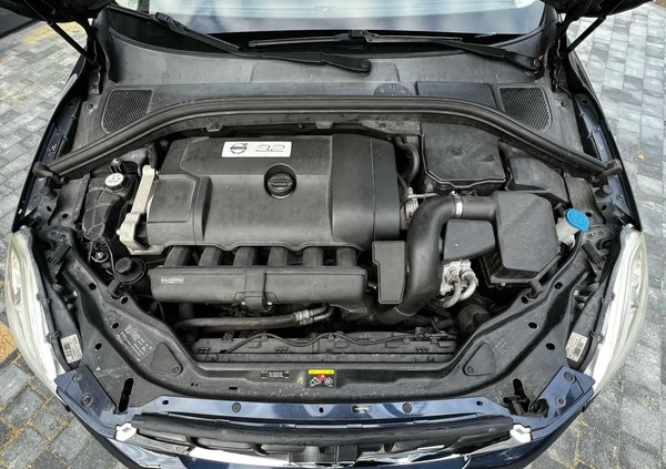 Volvo XC 60 cena 52500 przebieg: 233000, rok produkcji 2012 z Kępno małe 781